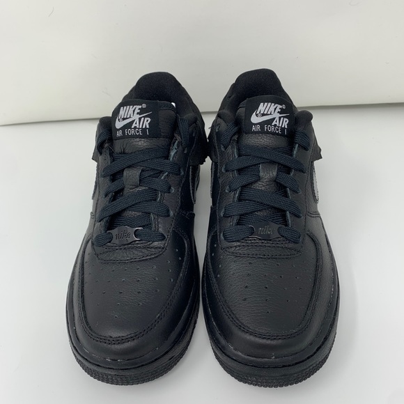 Nike Air Force One LV8 Ruffle - Picture 2 of 8